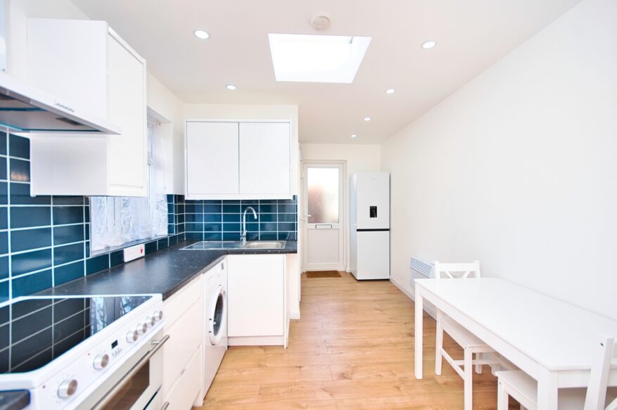 Garage,Conversion,Kitchen,Dining,1,Bed,House,In,London,Uk